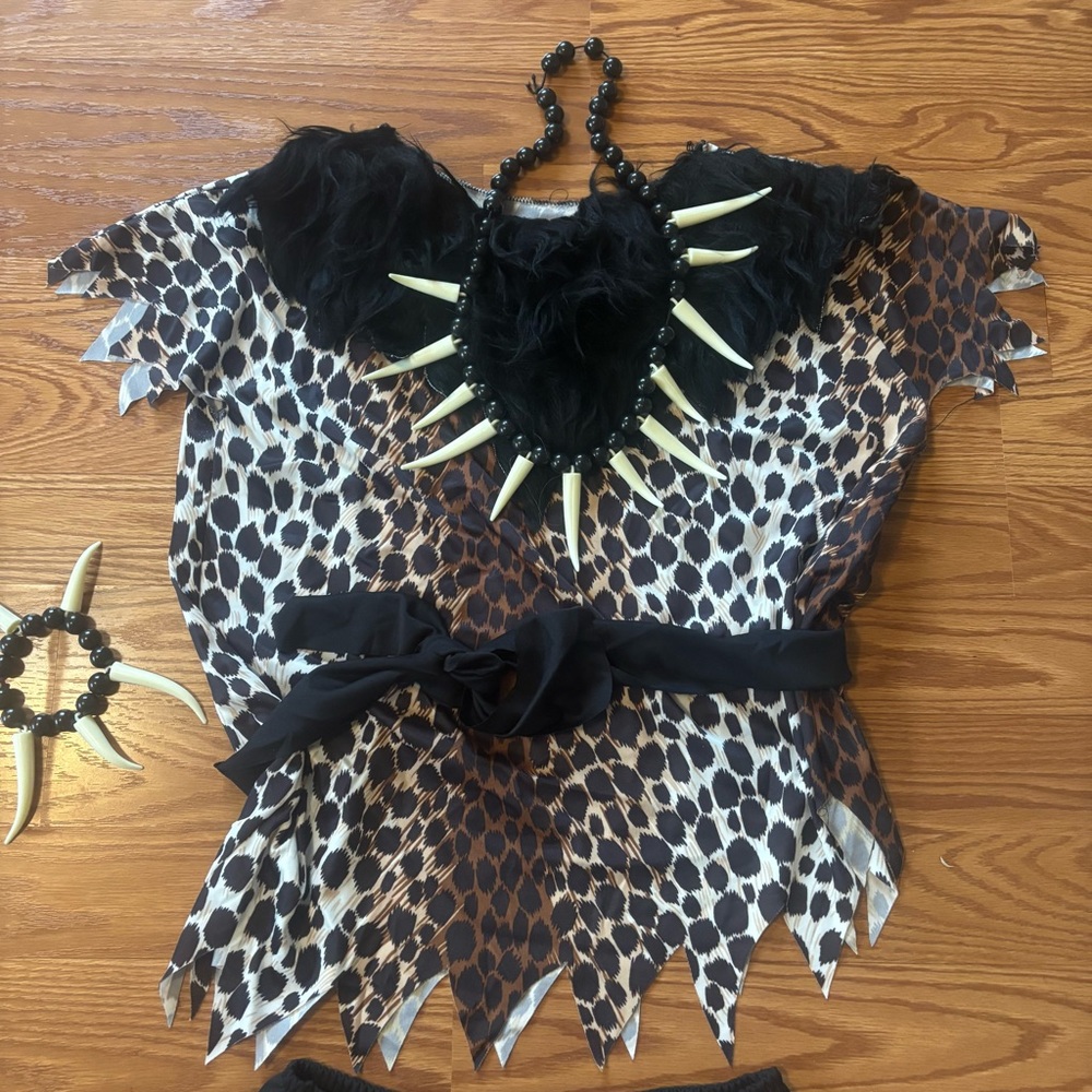 Rubie's Adult Cave Woman Costume and Accessories Standard Size 15076 Halloween - Picture 5 of 11